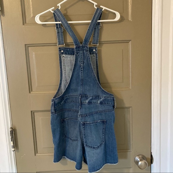 Madewell Adirondack Short Alls in Delmar Wash - Picture 3 of 7